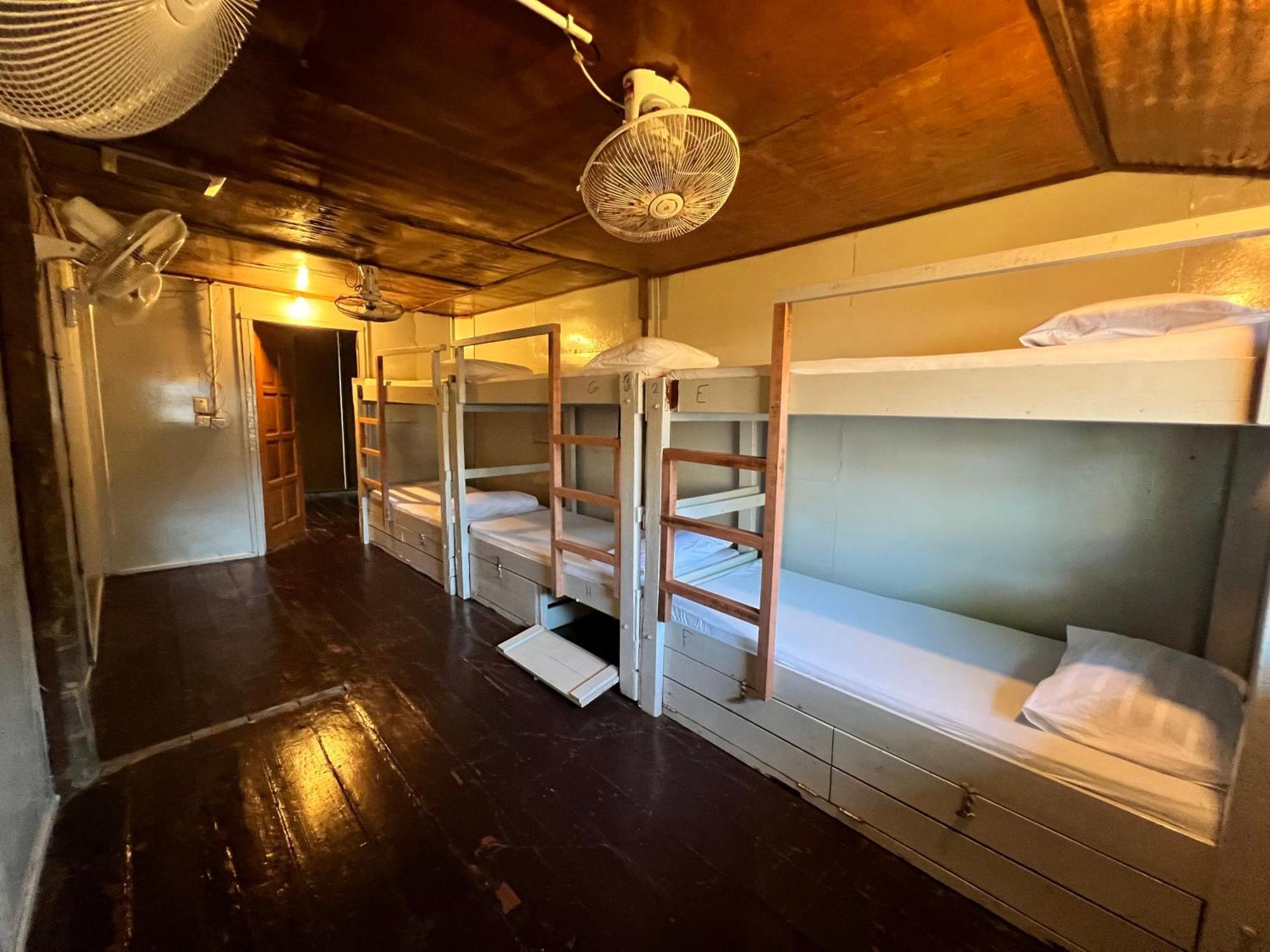 Ohlala Guesthouse Wyspa Perhentian Zewnętrze zdjęcie