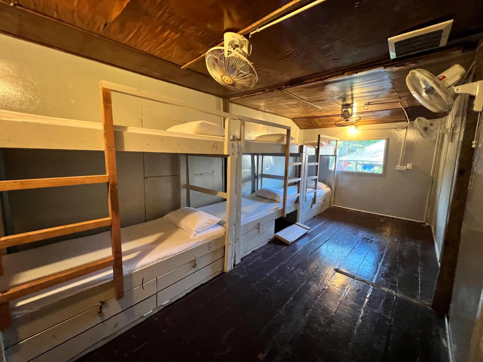 Ohlala Guesthouse Wyspa Perhentian Zewnętrze zdjęcie