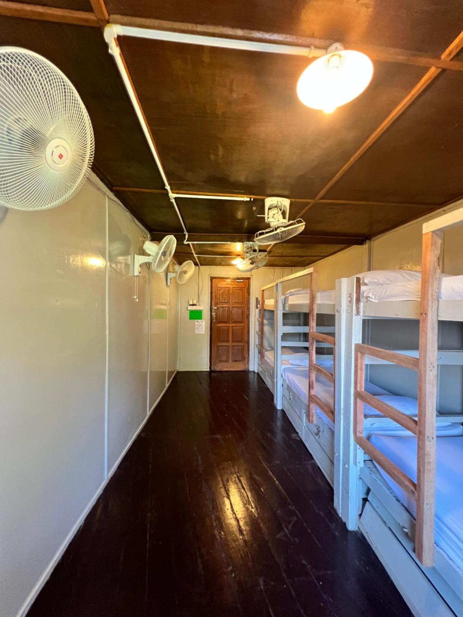 Ohlala Guesthouse Wyspa Perhentian Zewnętrze zdjęcie